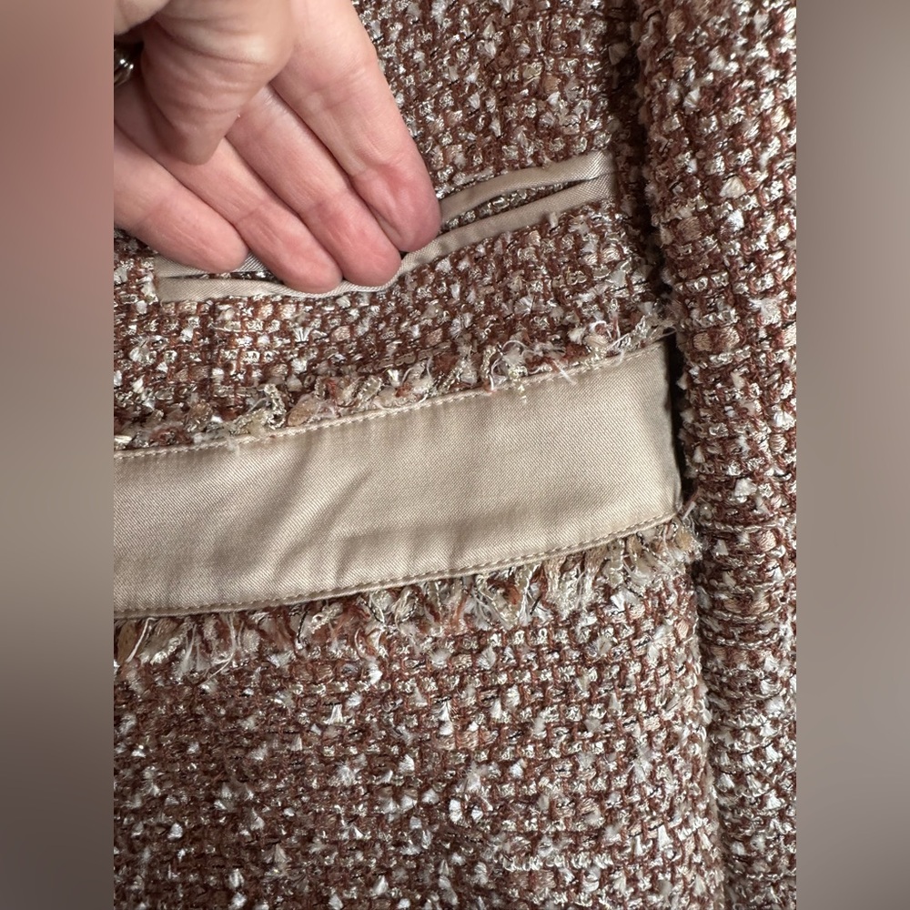 #410-NWT- Jones New York Gorgeous Cream/Gold Tones Textured Blazer MSRP $199 - Picture 4 of 7